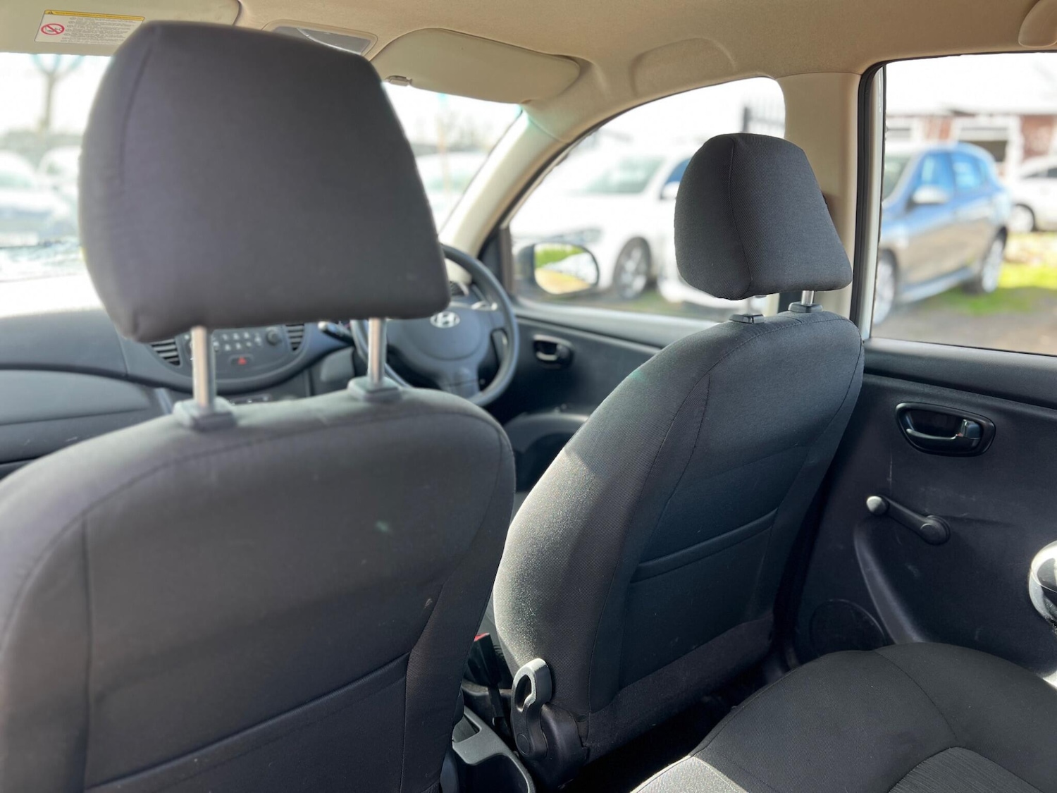 Used Hyundai i10 2012 for sale - 77853762: Photo 33