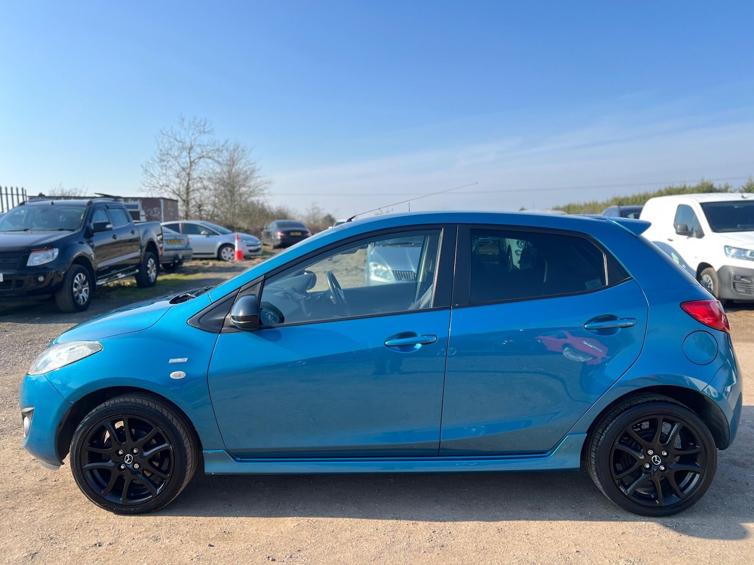 Used Mazda Mazda2 for sale - 77957807: Photo 12