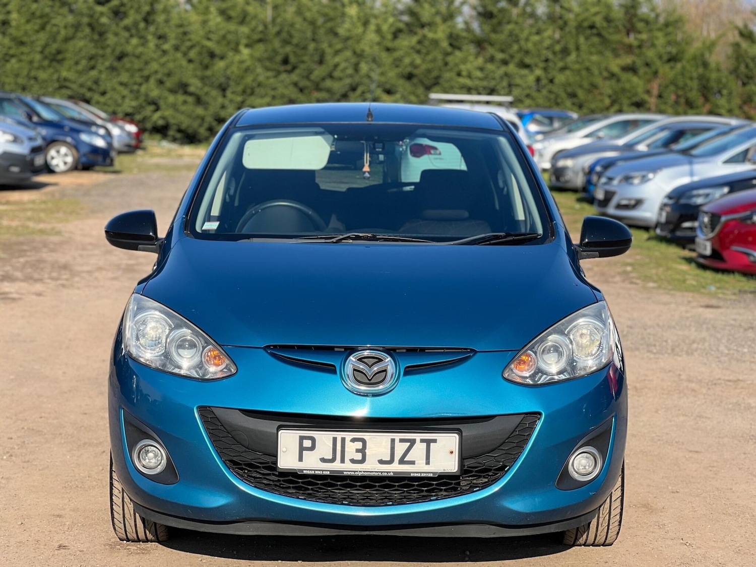 Used Mazda Mazda2 for sale - 77957807: Photo 3