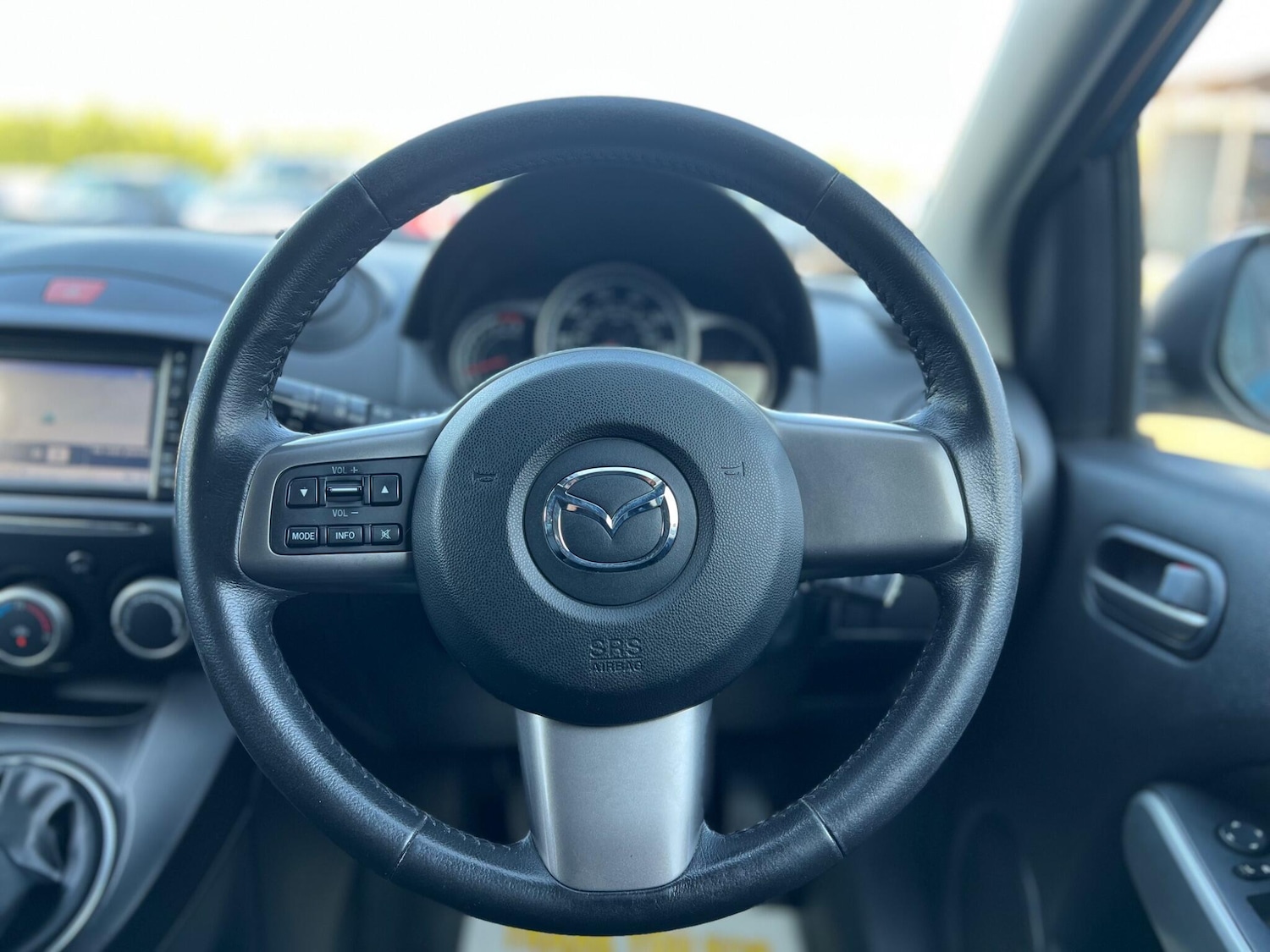 Used Mazda Mazda2 for sale - 77957807: Photo 47