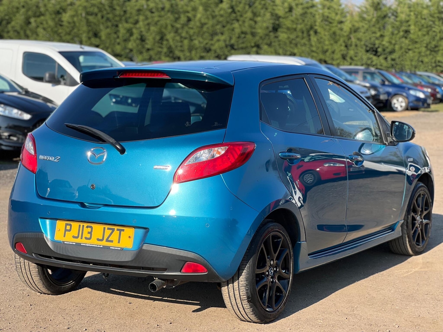 Used Mazda Mazda2 for sale - 77957807: Photo 8