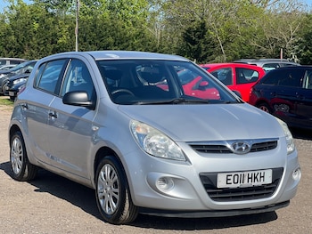 Used Hyundai i20 2011 for sale - 78471286: Photo