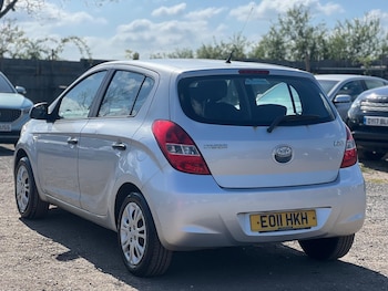 Used Hyundai i20 2011 for sale - 78471286: Photo