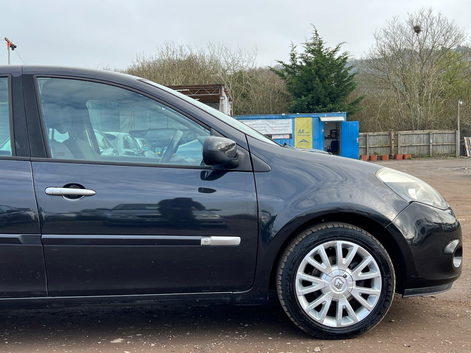 Used Renault Clio 2009 for sale - 77824014: Photo 12