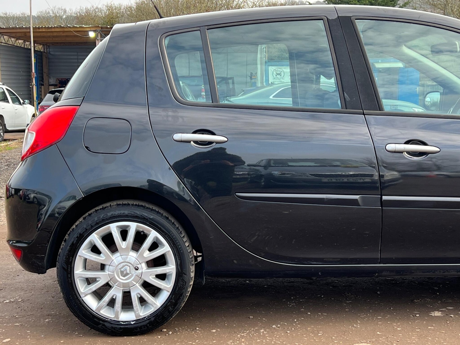 Used Renault Clio 2009 for sale - 77824014: Photo 13