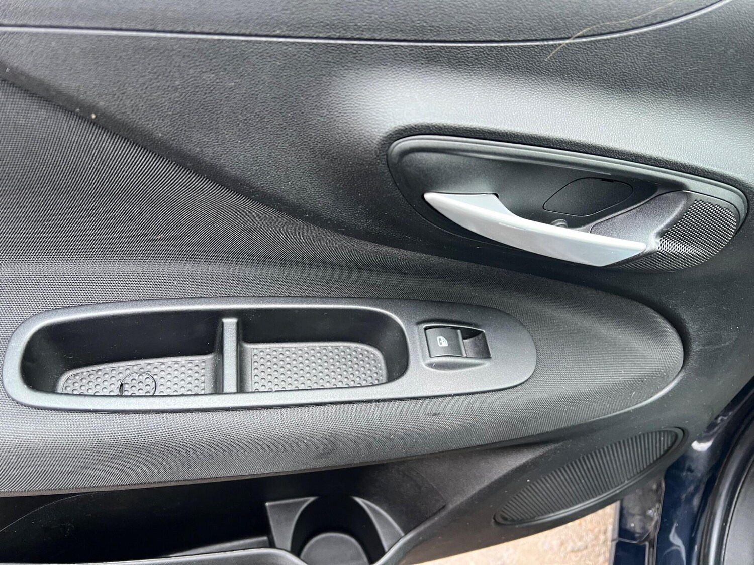 Used Fiat Punto 2015 for sale - 77510741: Photo 45