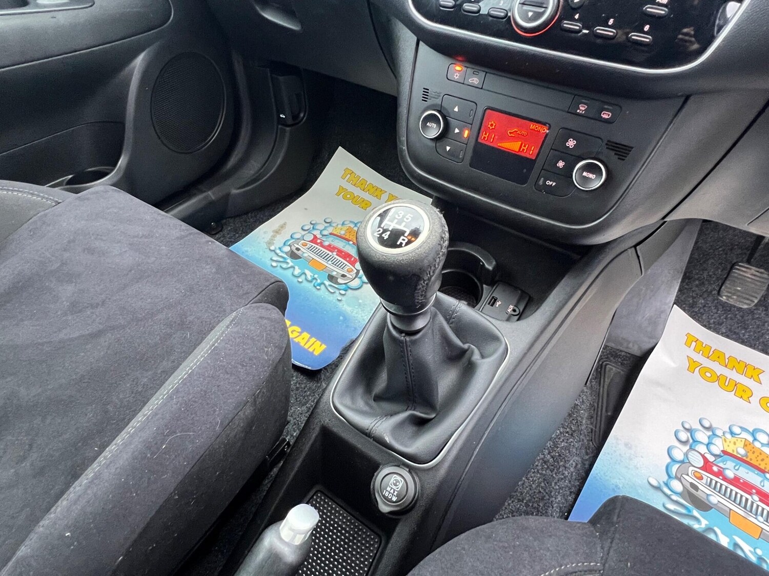 Used Fiat Punto 2015 for sale - 77510741: Photo 57