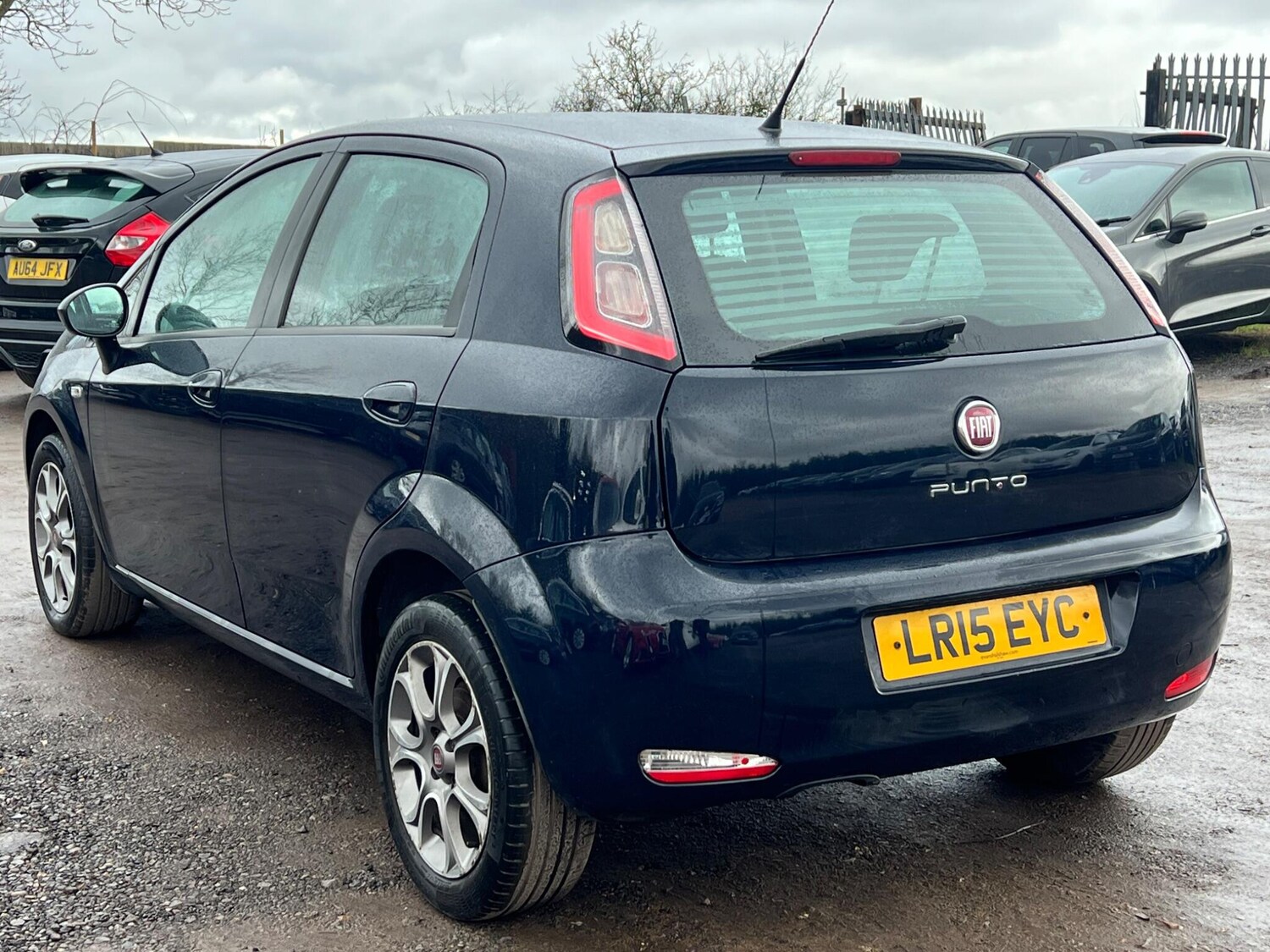 Used Fiat Punto 2015 for sale - 77510741: Photo 6