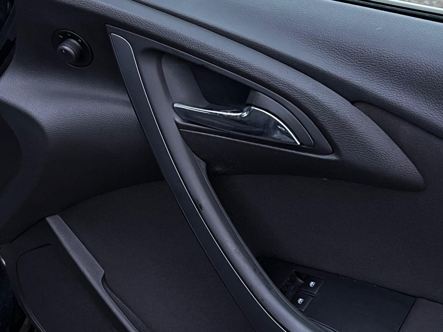 Used Vauxhall Astra 2015 for sale - 77455809: Photo 33