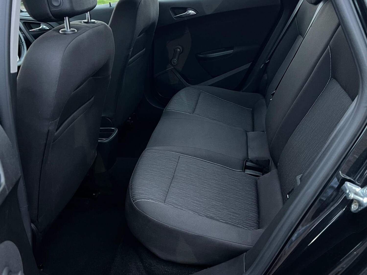 Used Vauxhall Astra 2015 for sale - 77455809: Photo 40