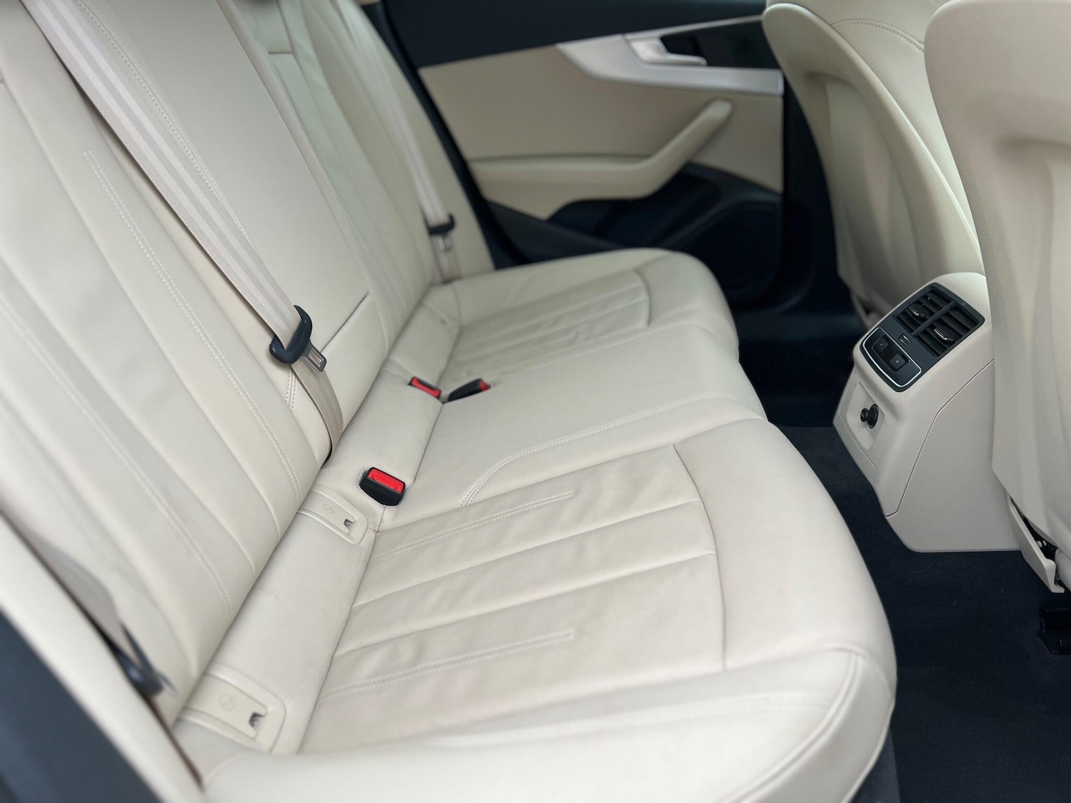 Used Audi A4 2021 for sale - 77682987: Photo 31