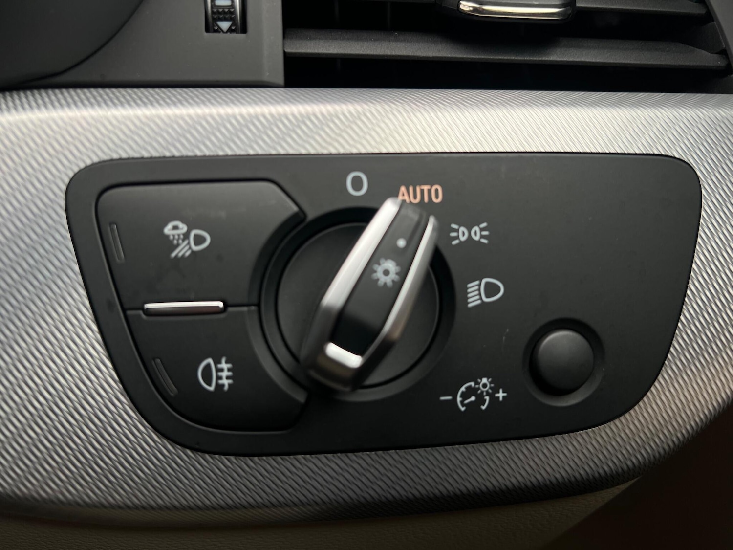 Used Audi A4 2021 for sale - 77682987: Photo 53