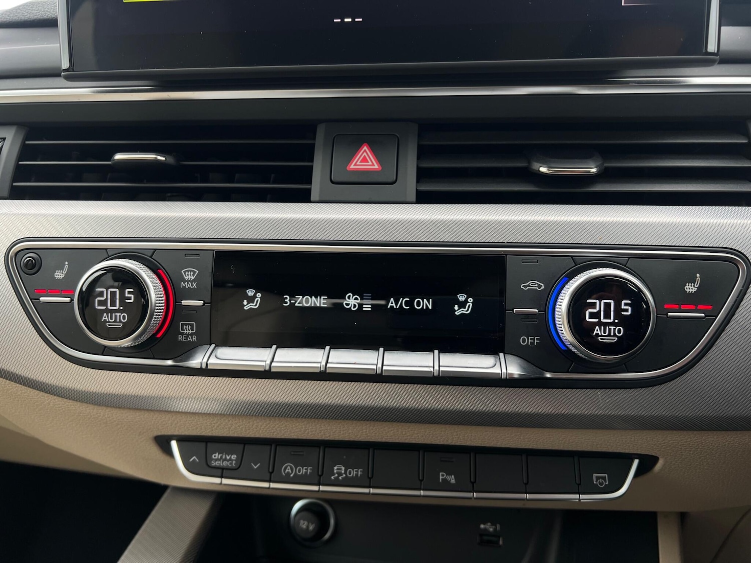 Used Audi A4 2021 for sale - 77682987: Photo 60