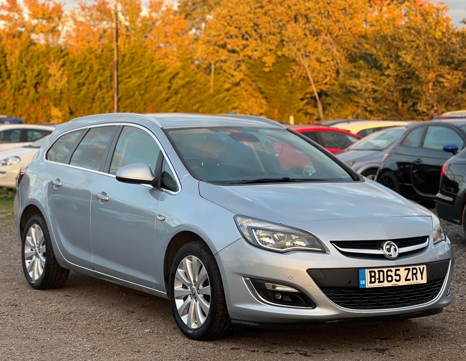 Used Vauxhall Astra 2016 for sale - 77455411: Photo 2
