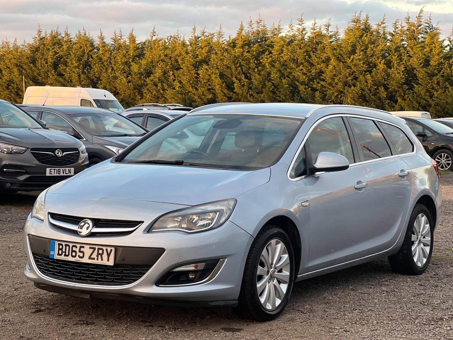 Used Vauxhall Astra 2016 for sale - 77455411: Photo 3