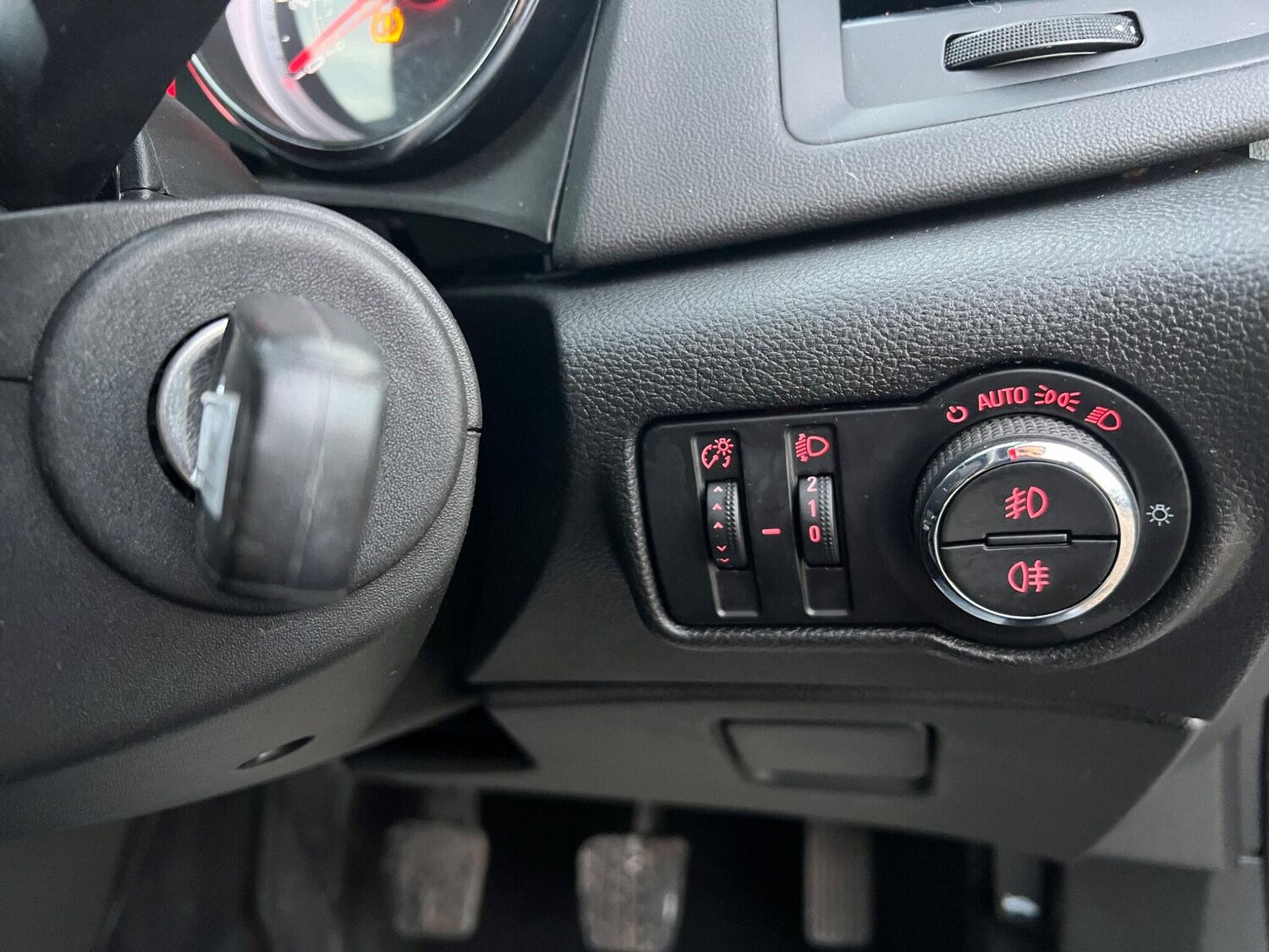 Used Vauxhall Astra 2016 for sale - 77455411: Photo 42