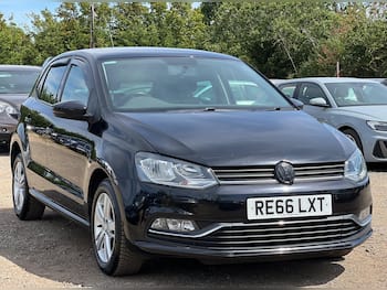 Used Volkswagen Polo 2016 for sale - 79540360: Photo