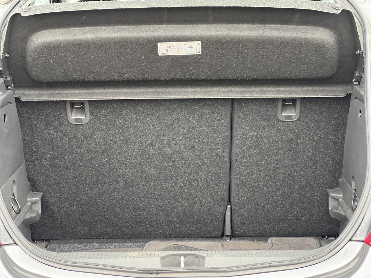 Used Vauxhall Corsa 2011 for sale - 77586238: Photo 10