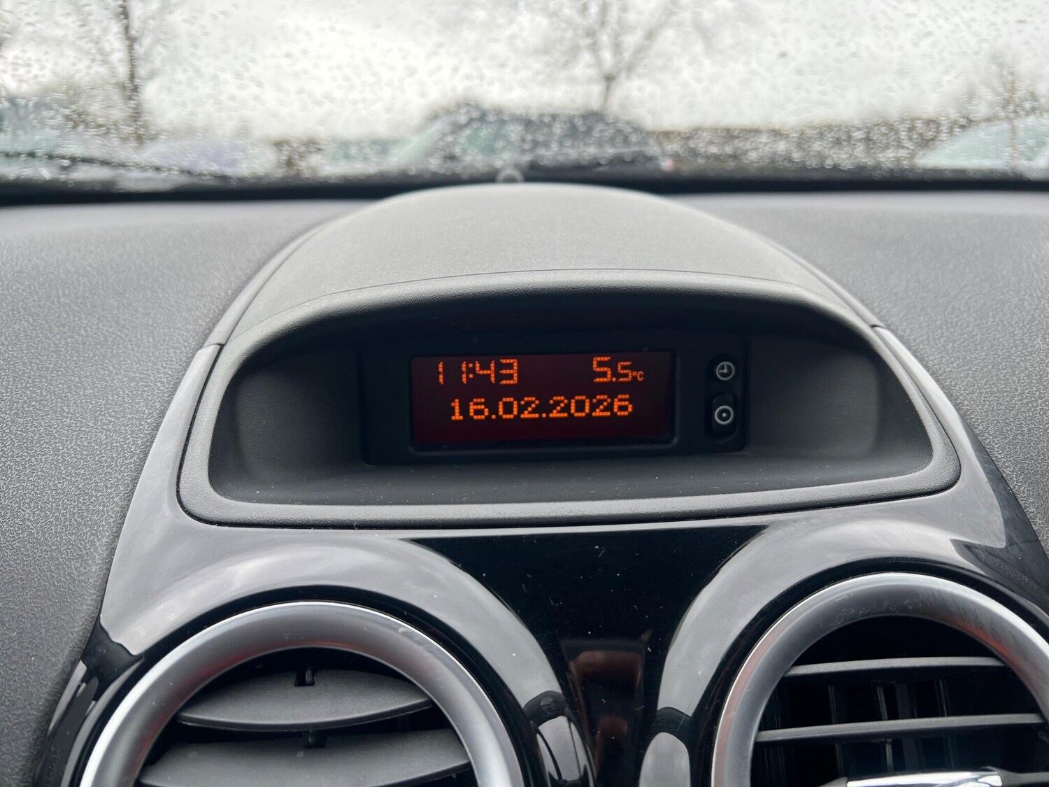 Used Vauxhall Corsa 2011 for sale - 77586238: Photo 55