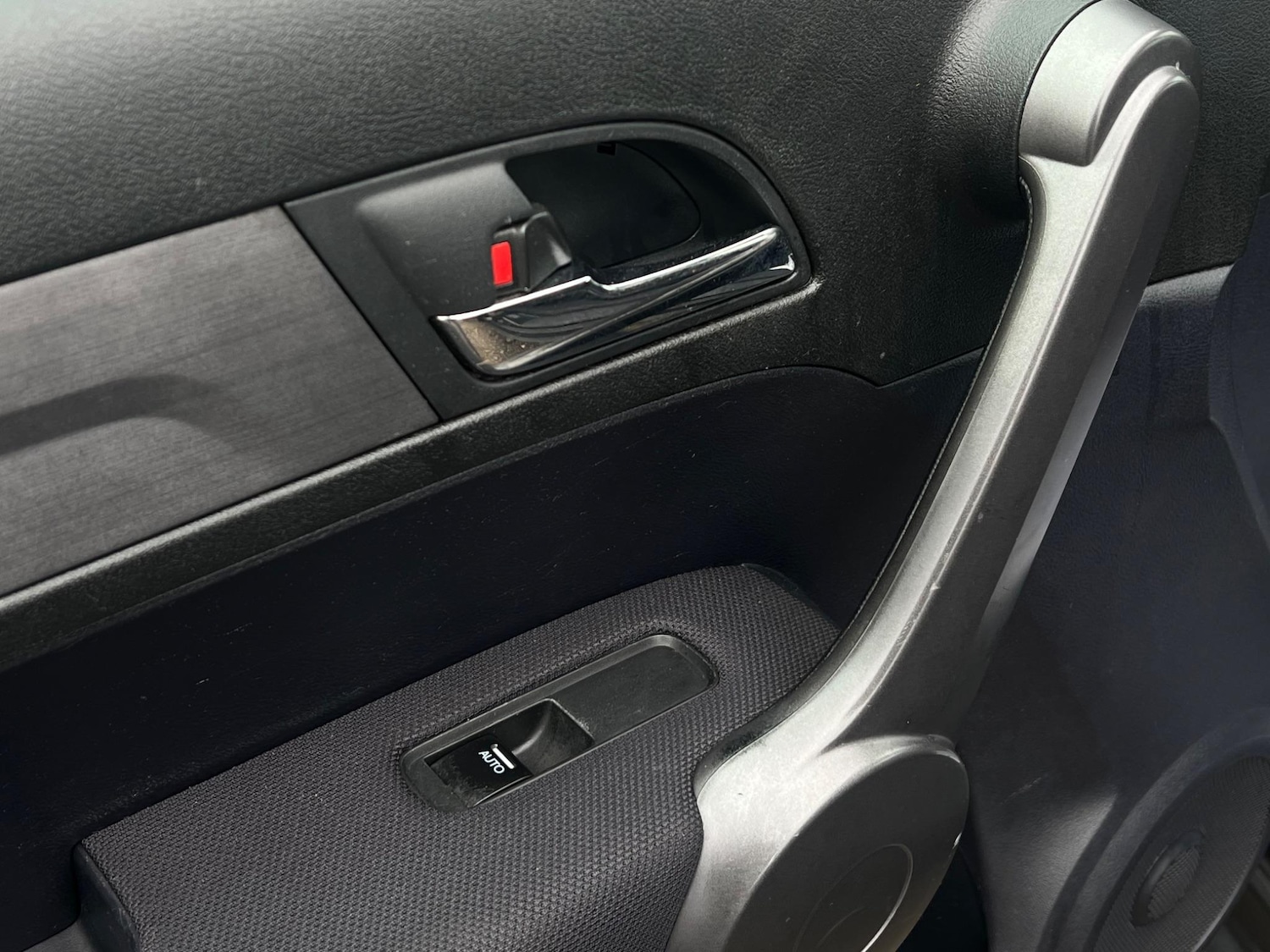 Used Honda CR-V 2009 for sale - 77637362: Photo 42