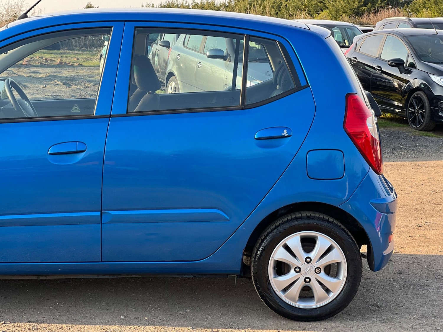 Used Hyundai i10 2011 for sale - 77993012: Photo 12