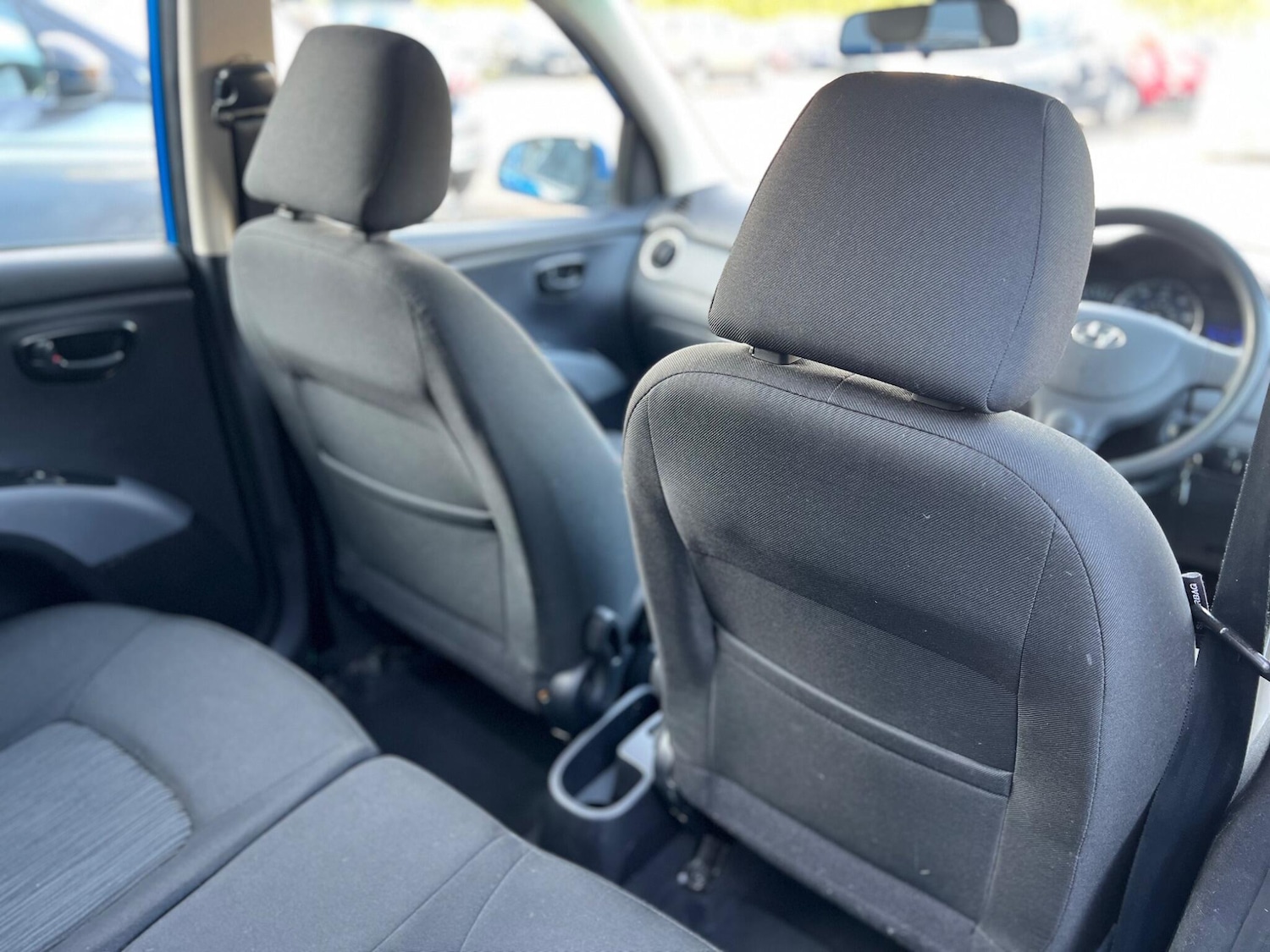 Used Hyundai i10 2011 for sale - 77993012: Photo 31