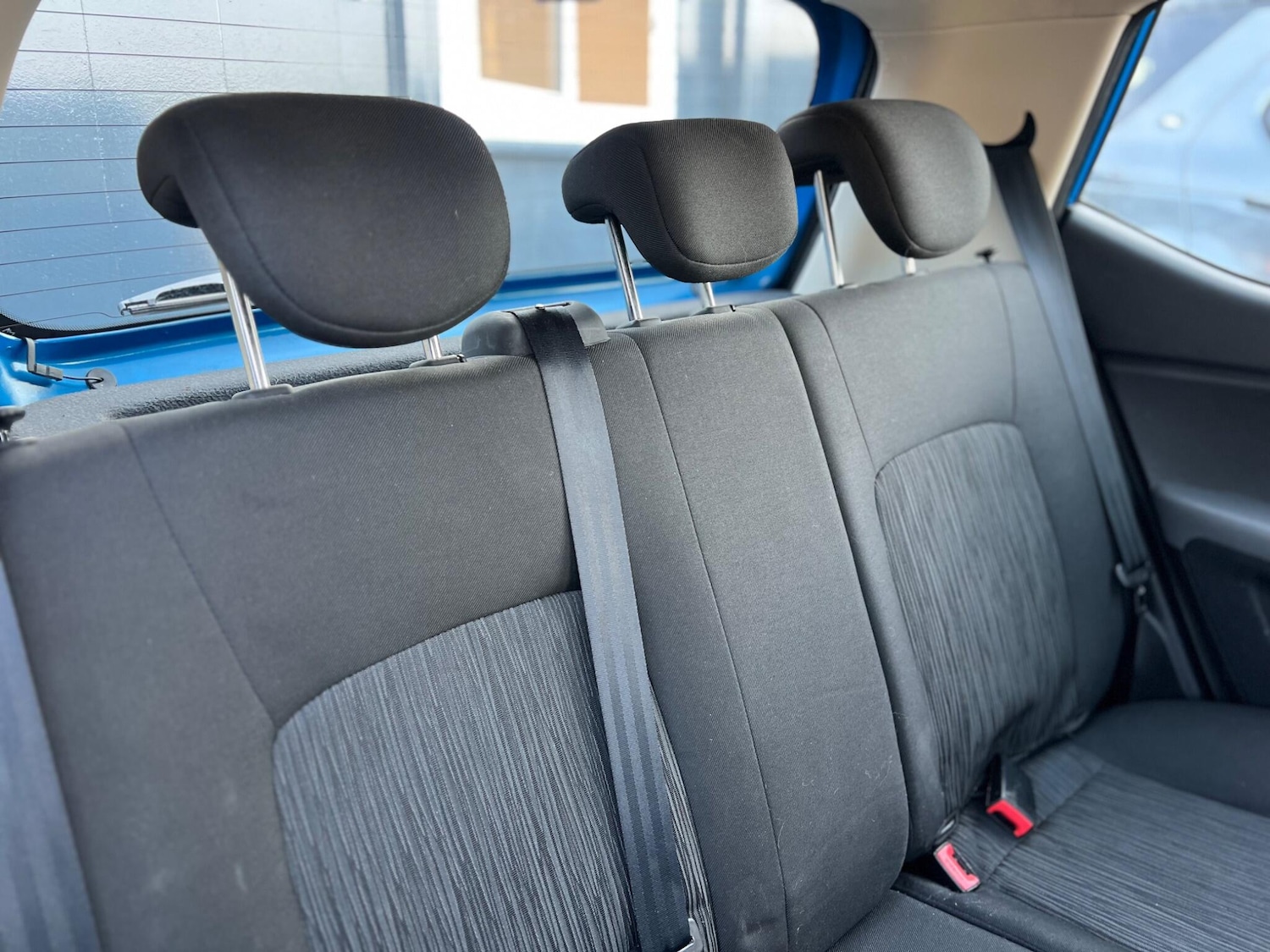 Used Hyundai i10 2011 for sale - 77993012: Photo 32