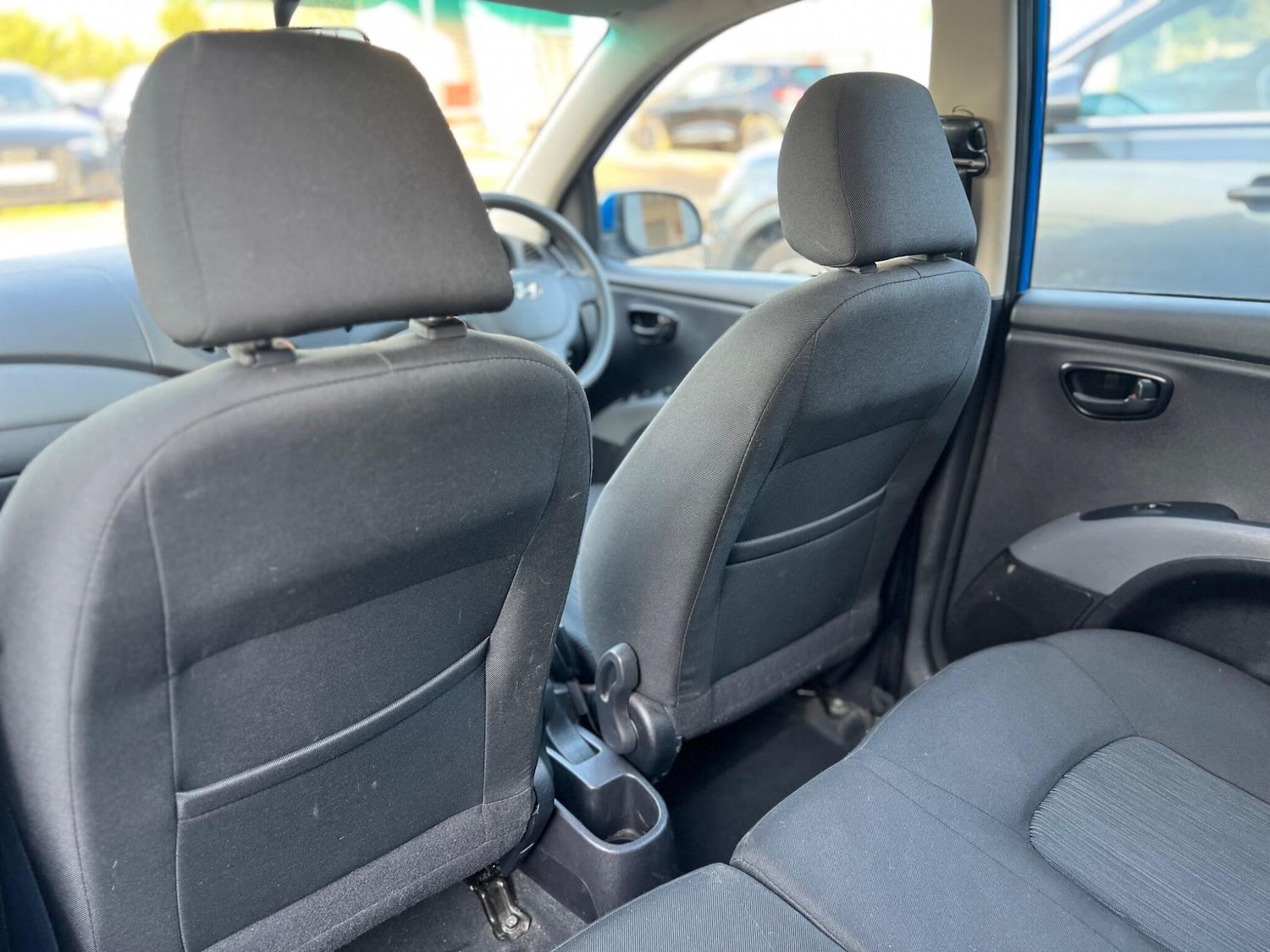 Used Hyundai i10 2011 for sale - 77993012: Photo 34