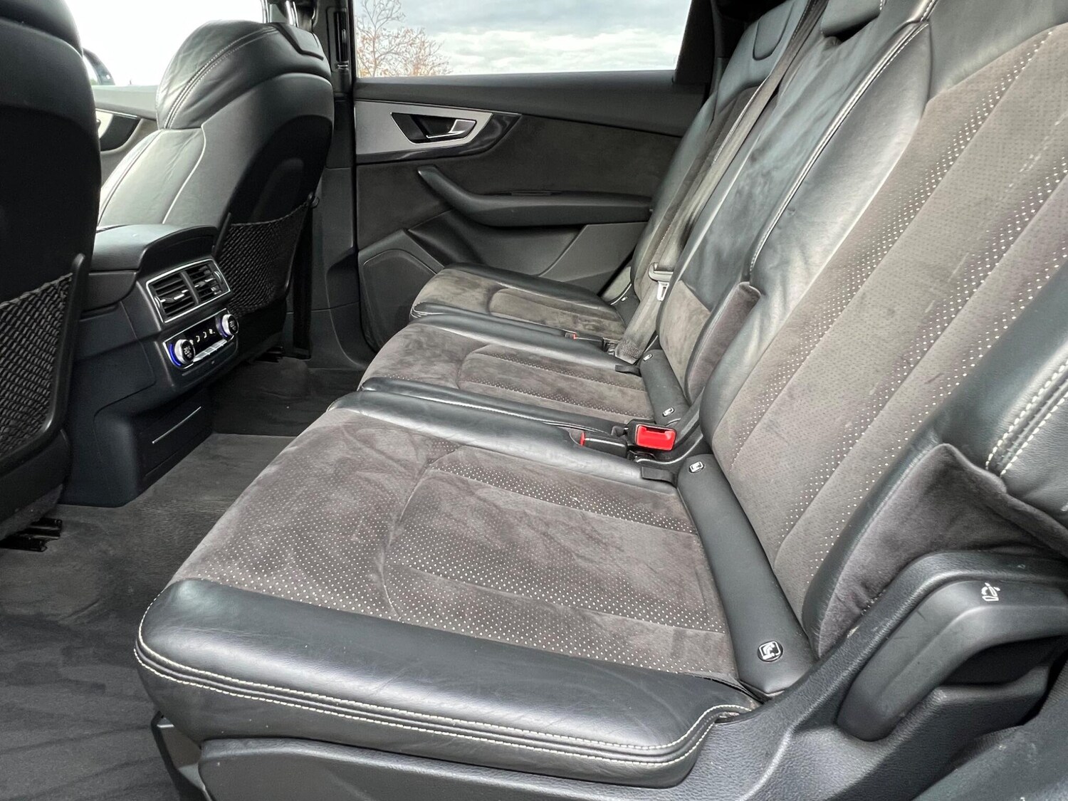 Used Audi Q7 2016 for sale - 77456239: Photo 39