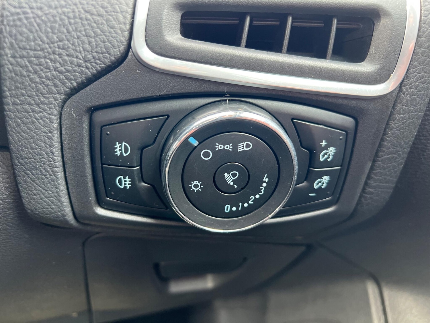 Used Ford Focus 2013 for sale - 77956959: Photo 51