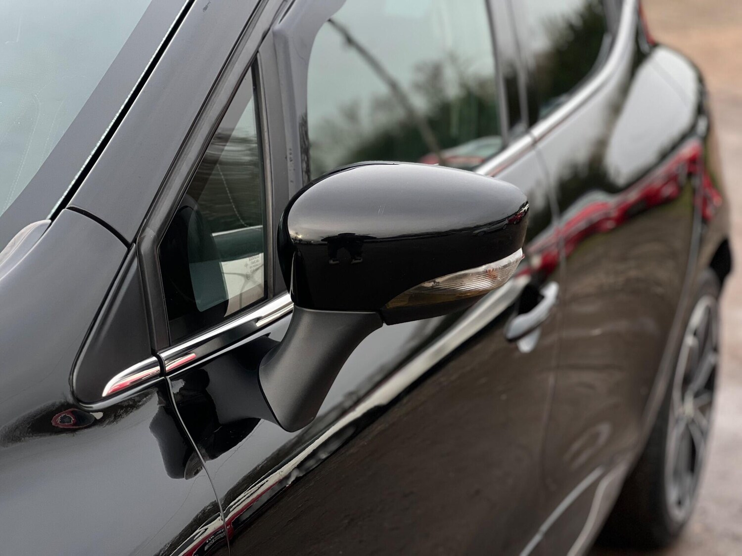 Used Renault Clio for sale - 77496724: Photo 20