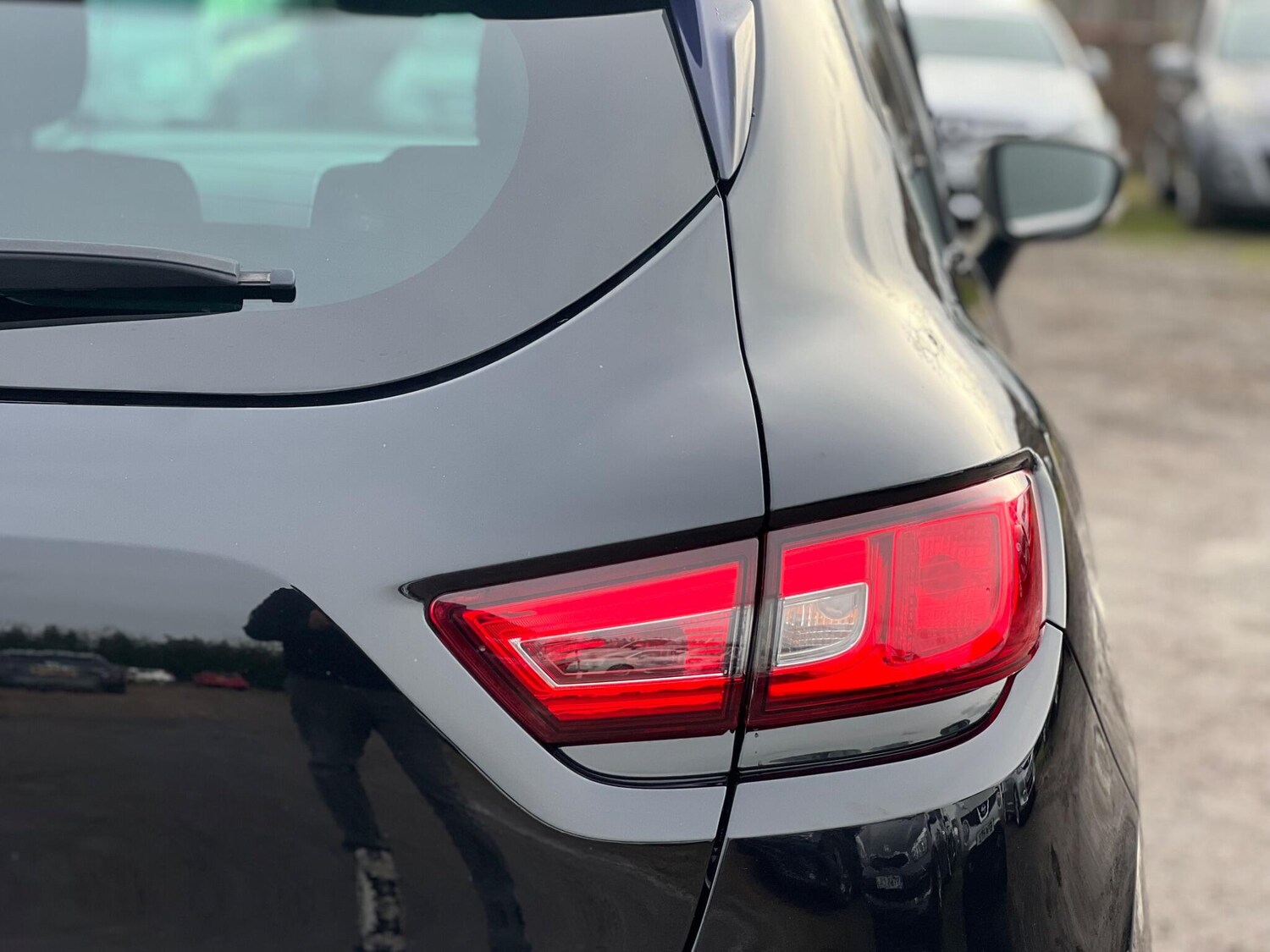 Used Renault Clio for sale - 77496724: Photo 25