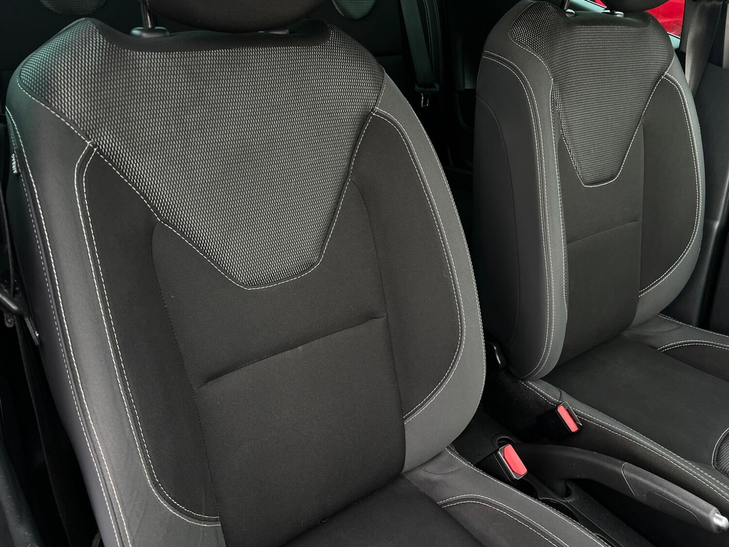 Used Renault Clio for sale - 77496724: Photo 30