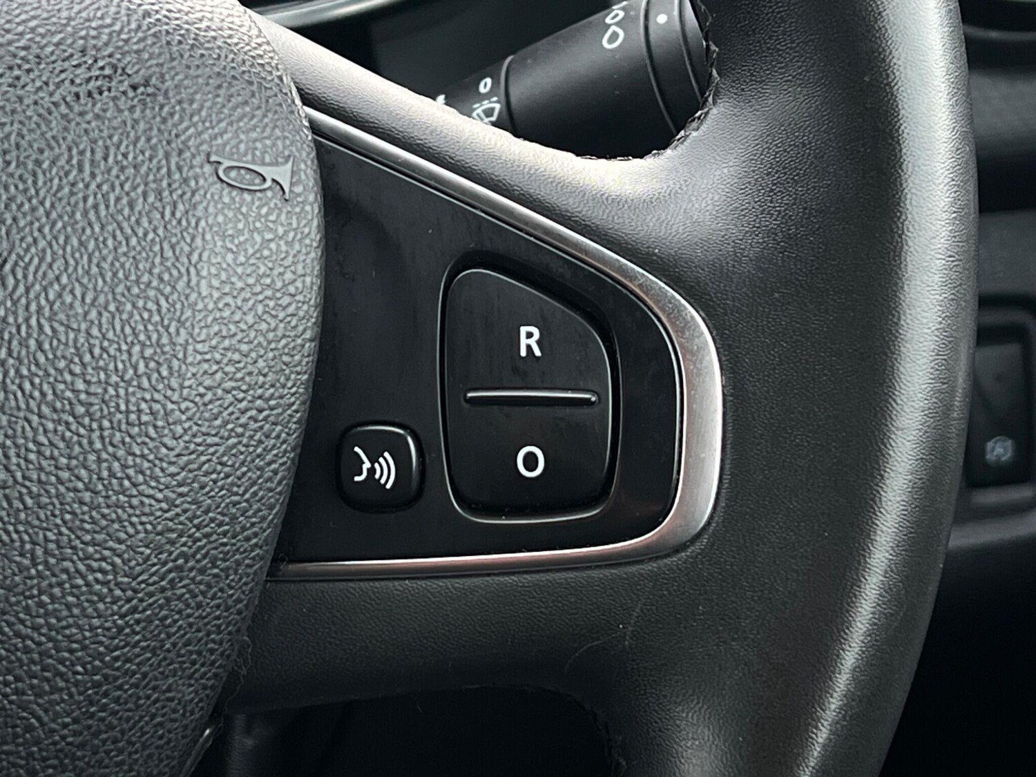 Used Renault Clio for sale - 77496724: Photo 54