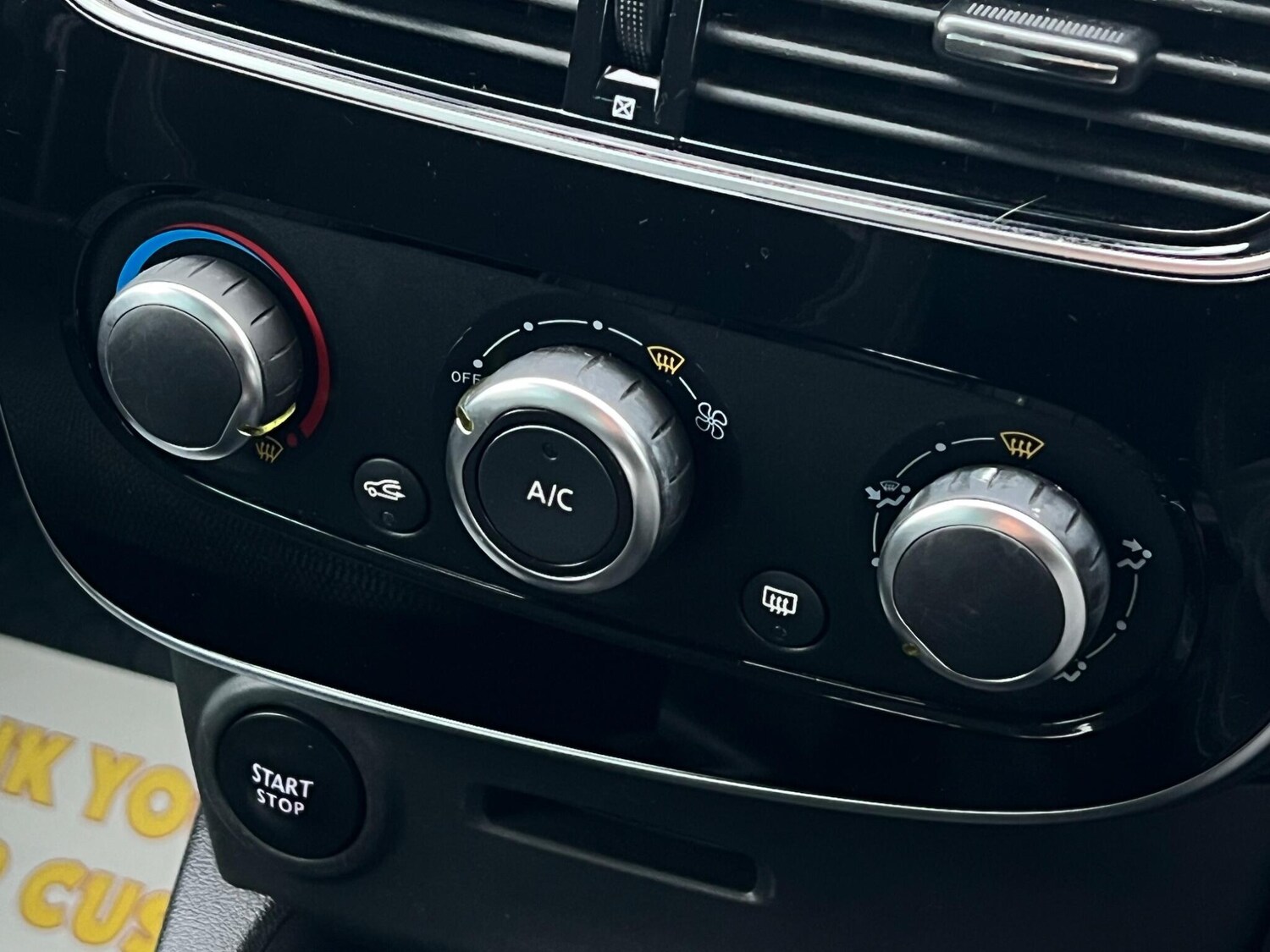 Used Renault Clio for sale - 77496724: Photo 60