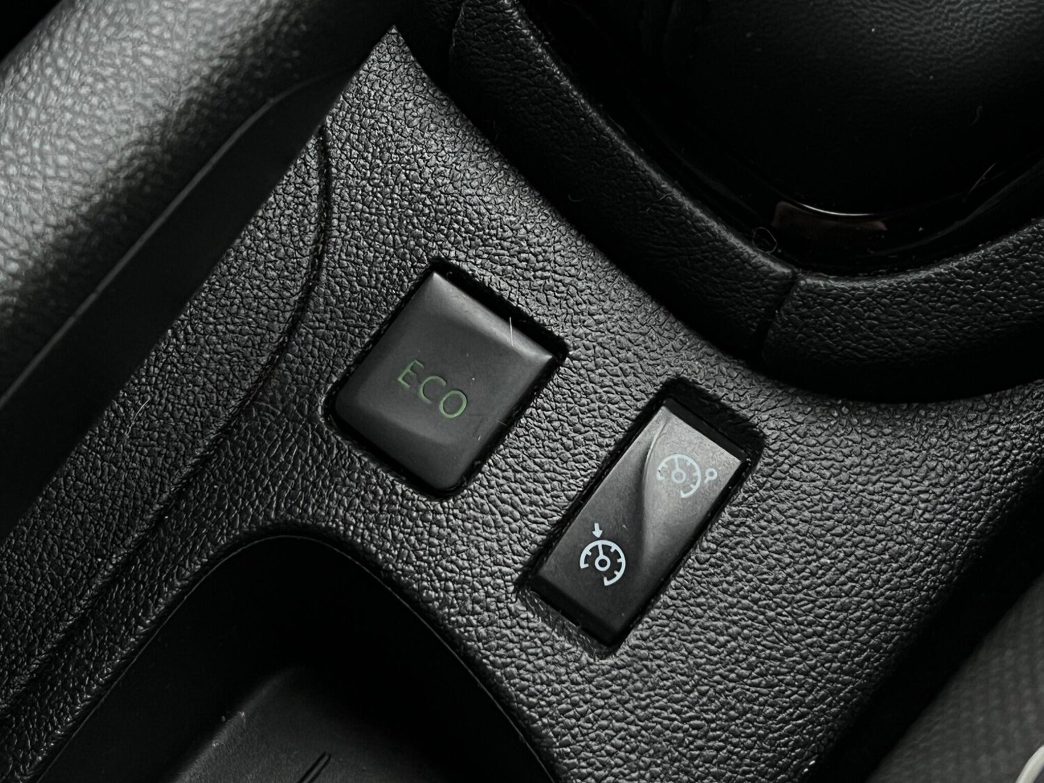 Used Renault Clio for sale - 77496724: Photo 63