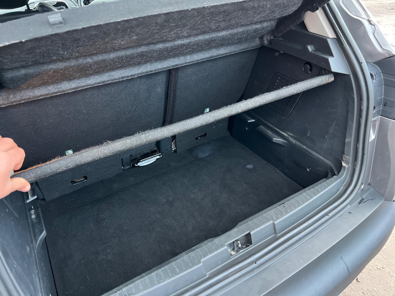 Used Renault Captur 2016 for sale - 77456207: Photo 28