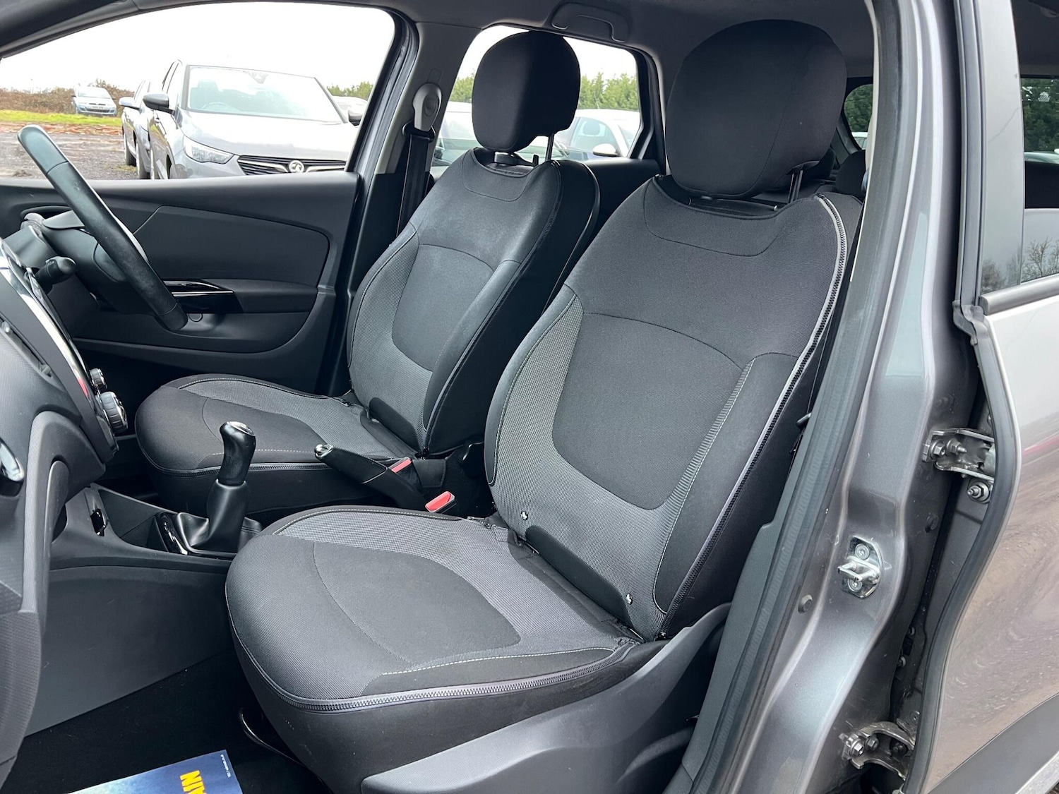 Used Renault Captur 2016 for sale - 77456207: Photo 46