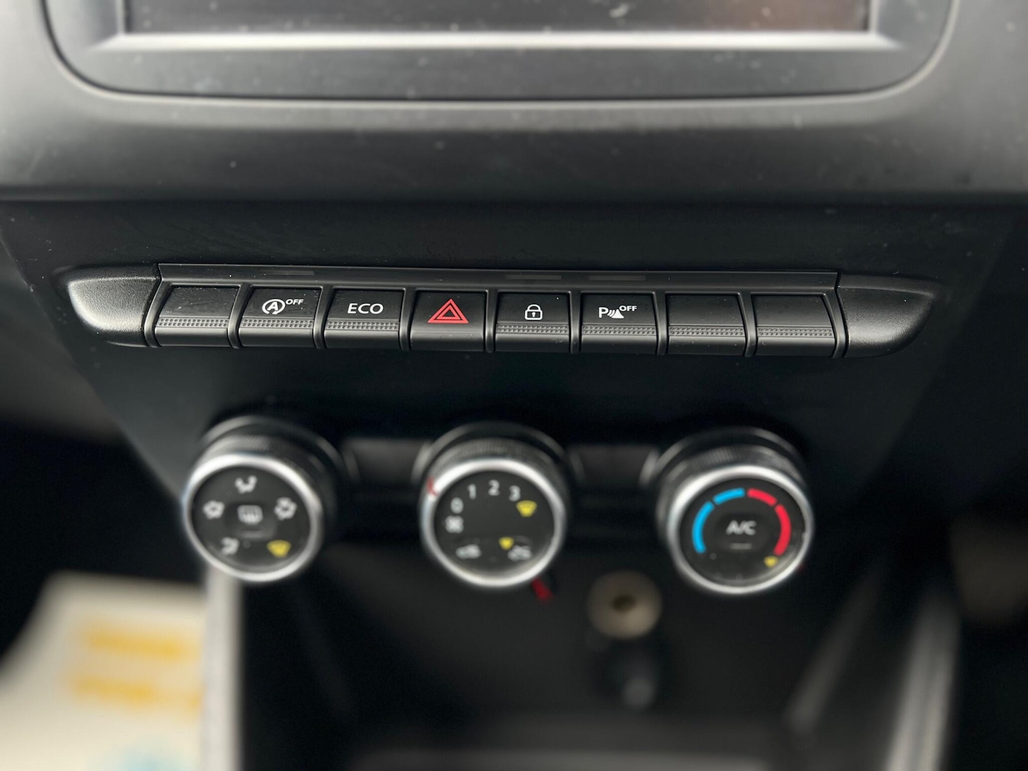 Used Dacia Duster 2018 for sale - 78073000: Photo 54