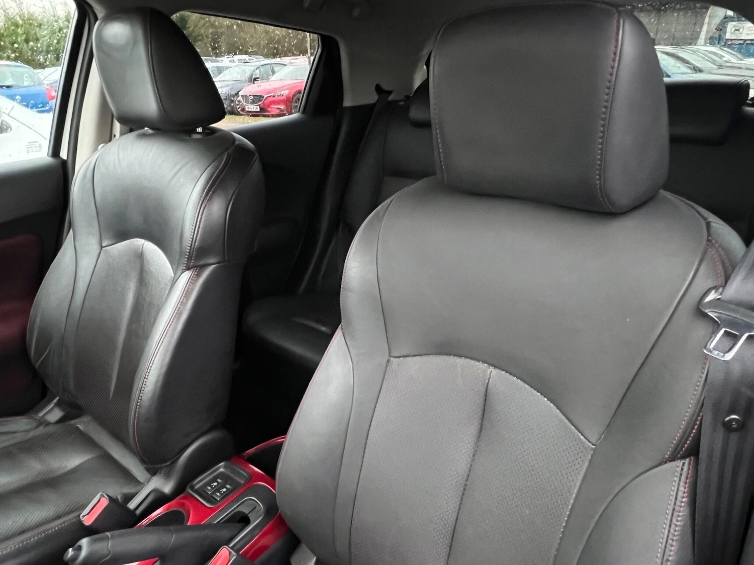 Used Nissan Juke 2012 for sale - 77633300: Photo 31