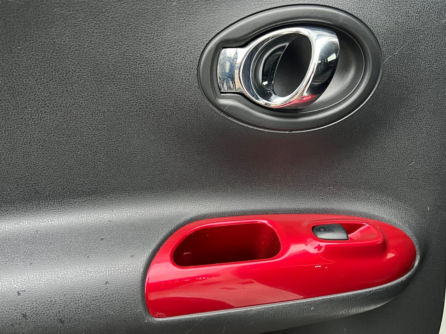 Used Nissan Juke 2012 for sale - 77633300: Photo 54