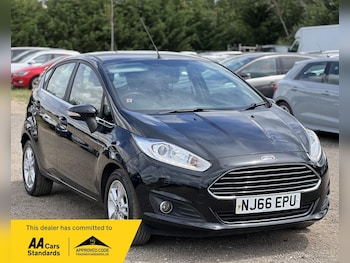 Used Ford Fiesta 2016 for sale - 79062316: Photo
