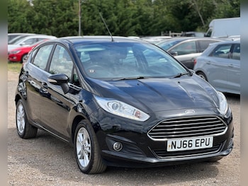 Used Ford Fiesta 2016 for sale - 79062316: Photo