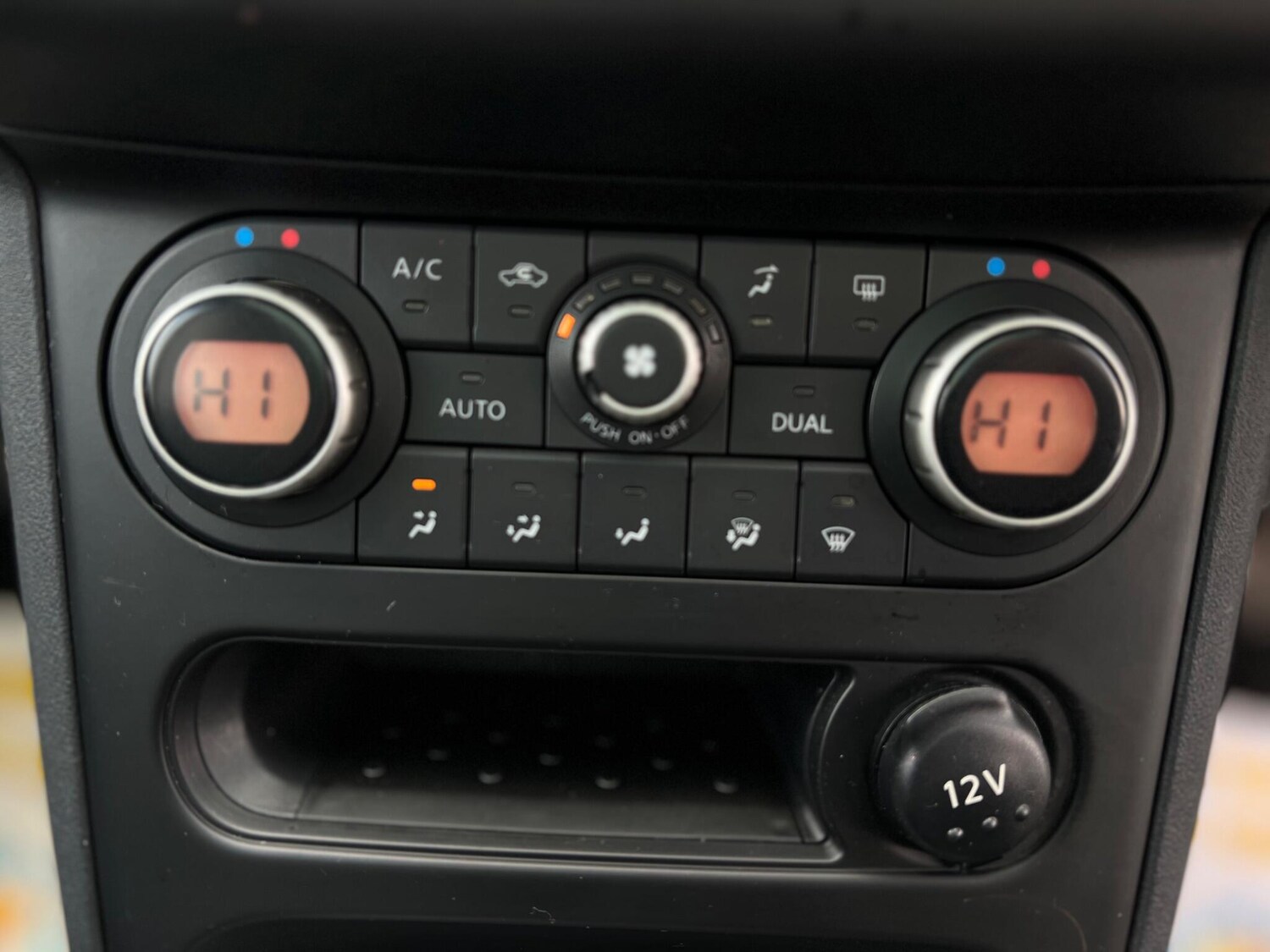 Used Nissan Qashqai+2 for sale - 77497384: Photo 40