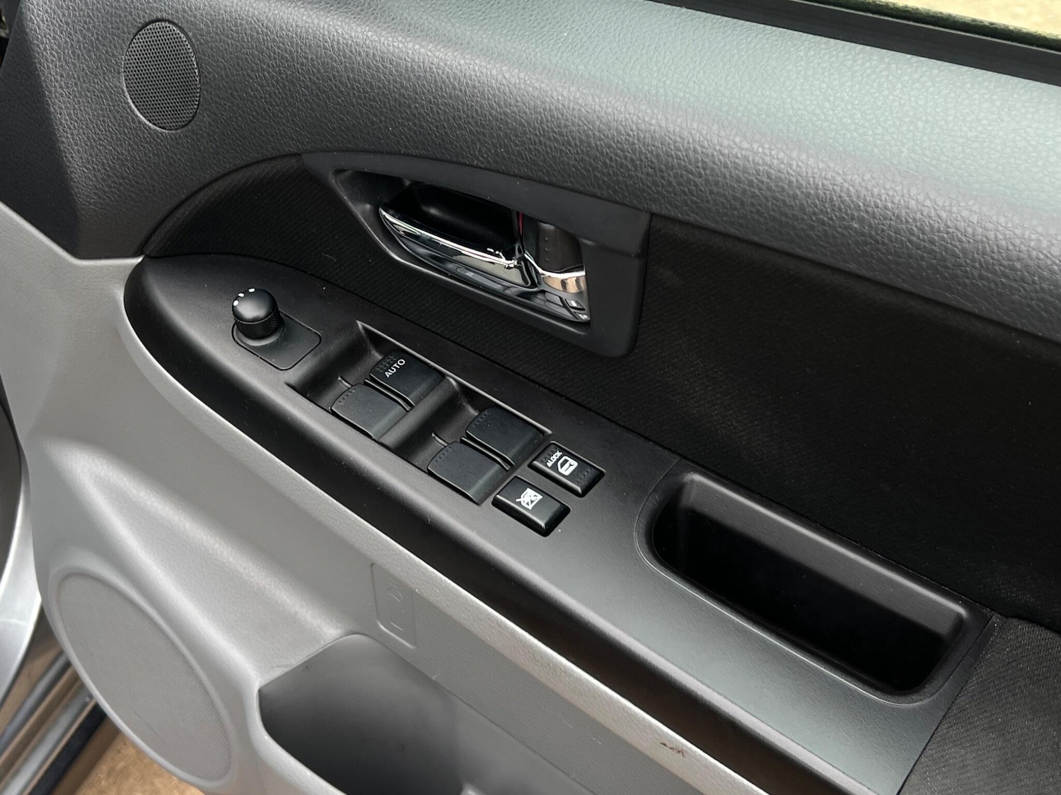 Used Suzuki SX4 for sale - 77993018: Photo 33