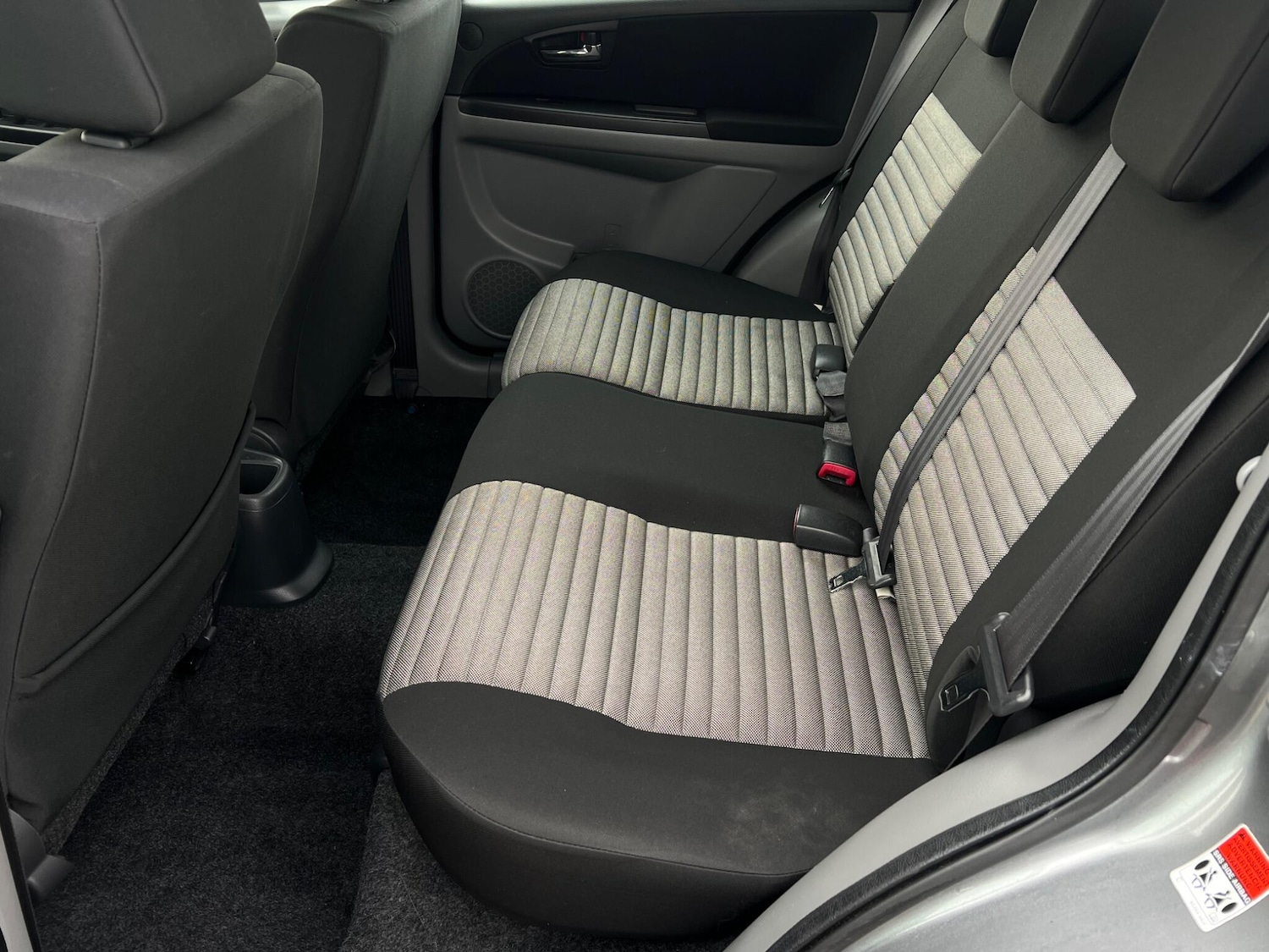 Used Suzuki SX4 for sale - 77993018: Photo 37