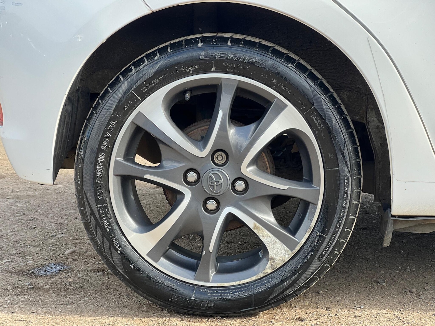 Used Toyota Yaris for sale - 78127512: Photo 20