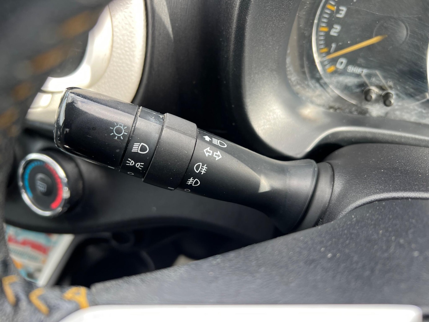 Used Toyota Yaris for sale - 78127512: Photo 53