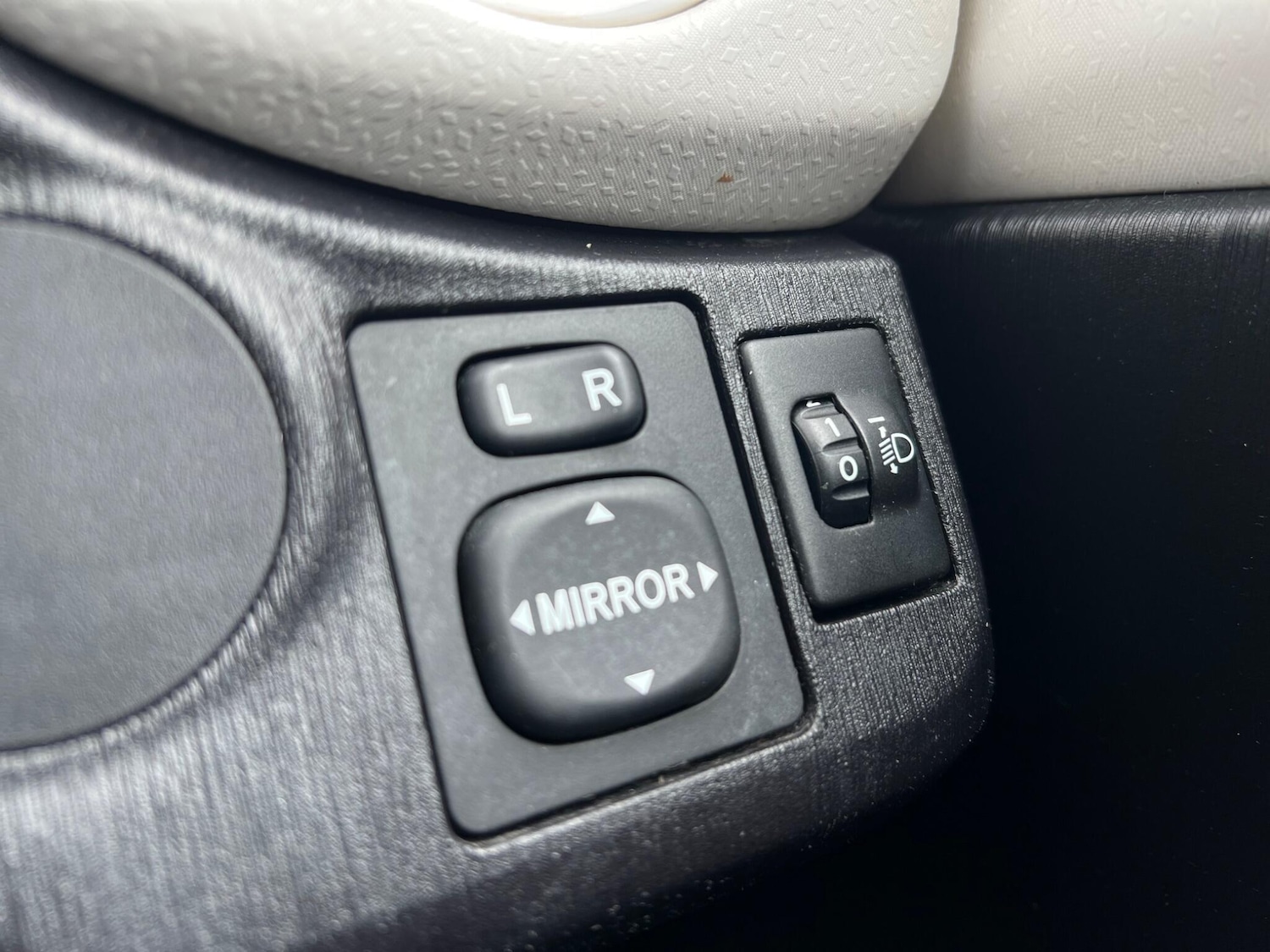 Used Toyota Yaris for sale - 78127512: Photo 55