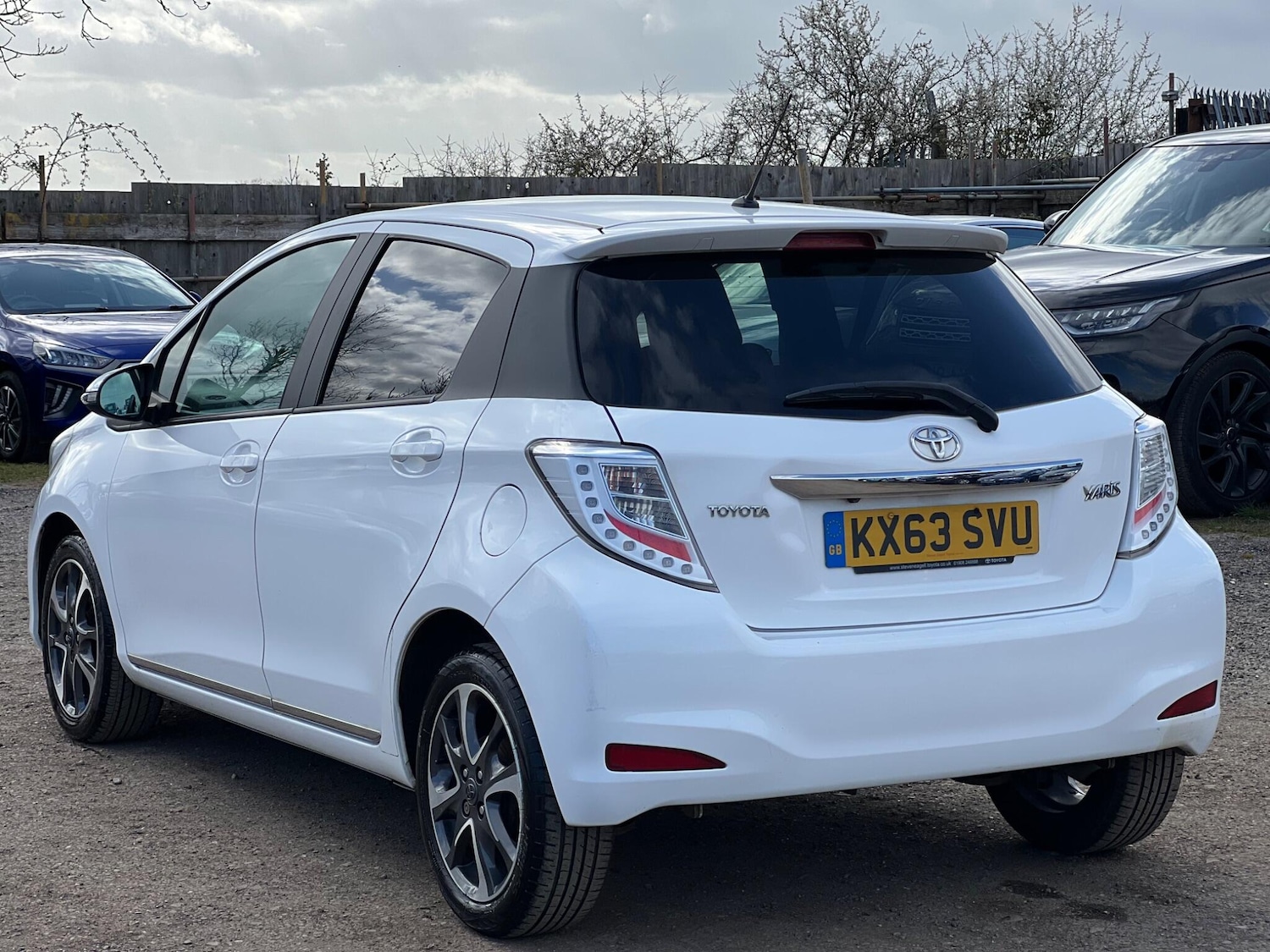 Used Toyota Yaris for sale - 78127512: Photo 6